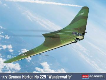 Horten Ho 229 · AY 12583 ·  Academy Plastic Model · 1:72