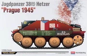 Jagdpanzer 38t, Hetzer, 1945 &middot; AY 13277 &middot;  Academy Plastic Model &middot; 1:35