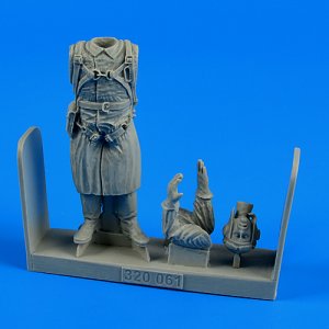 Russian pilot WWII · AERB 320061 ·  Aerobonus · 1:32