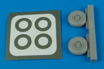 Mi-17 Hip H - Wheels & paint masks [Trumpeter] &middot; AIR 7217 &middot;  Aires &middot; 1:72