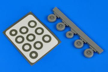 Sepecat Jaguar - Wheels & paint masks &middot; AIR 7300 &middot;  Aires Hobby Models &middot; 1:72