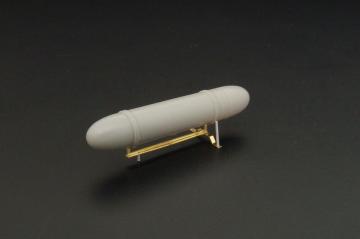 50gal  cigar  fuel tank w-rack (double pack) &middot; BRN L48068 &middot;  Brengun &middot; 1:48