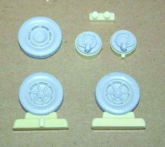 Autoblinda AB.41 - Wheels set [Italeri] · CMK 3080 ·  CMK · 1:35