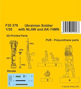 Ukranian Soldier with NLAW and AK-74MN &middot; CMK F35379 &middot;  CMK &middot; 1:35