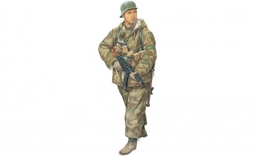 Feldwebel 352nd Volksgrenadier Division · DR 1629 ·  Dragon · 1:16