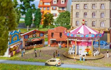 Kirmes-Set - Monatsmodell September &middot; FAL 231722 &middot;  Faller &middot; N