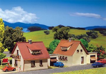 2 Einfamilienhuser · FAL 232226 ·  Faller · N