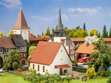 Kirche mit Spitzdach · FAL 232314 ·  Faller · N