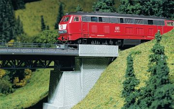 Eisengelnder, 976 mm · FAL 272404 ·  Faller · N