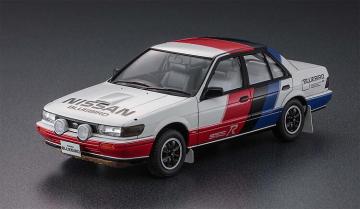 Nissan Bluebird Sedan SSS-R &middot; HG 621135 &middot;  Hasegawa &middot; 1:24