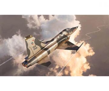 Northrop F-5E Tiger II · IT 2827 ·  Italeri · 1:48