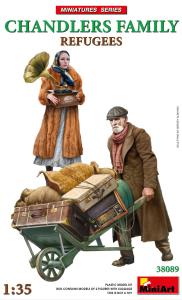 Fl�chtlinge mit Gep�ck (2) &middot; MA 38089 &middot;  Miniart &middot; 1:35