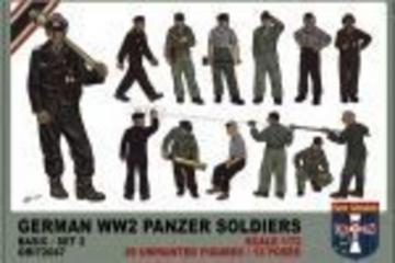WWII German panzer soldiers, set 2 · ORI 72047 ·  Orion · 1:72