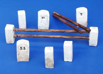 Straßenmeilensteine und Geländer · PM 35084 · plusmodel · 1:35 Straßenmeilensteine und Geländer · PM 35084 · plusmodel · 1:35