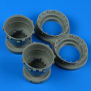 B-25J Mitchell - Cowlings and cooling flaps (opened) [HK Model] &middot; QB 49206 &middot;  Quickboost &middot; 1:48
