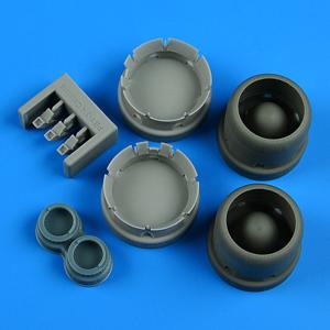 PBY-3/4 Catalina - Vorrect cowlings opened flaps [Academy] &middot; QB 72726 &middot;  Quickboost &middot; 1:72