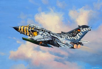 Tornado ECR Tigermeet 2011 · RE 04846 ·  Revell · 1:144
