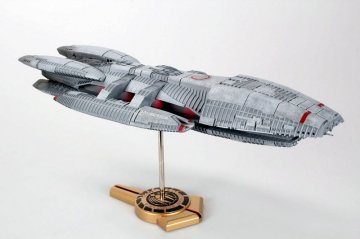 Galactica · RE 04987 ·  Revell · 1:4105