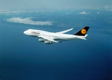 Boeing 747 Lufthansa &middot; RE 06641 &middot;  Revell &middot; 1:288