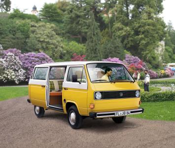 VW T3 Bus  · RE 07706 ·  Revell · 1:24