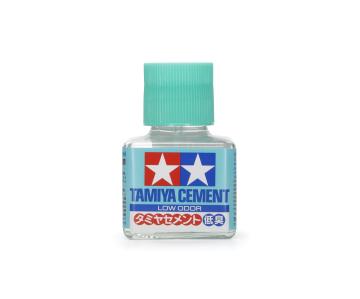 TAMIYA Plastikkleber 40ml extradünn / Geru. · TA 87238 · Tamiya TAMIYA Plastikkleber 40ml extradünn / Geru. · TA 87238 · Tamiya