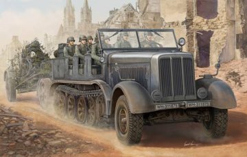 Sd.Kfz.8 Schwerer Zugkraftwagen 12t · TRU 01583 ·  Trumpeter · 1:35