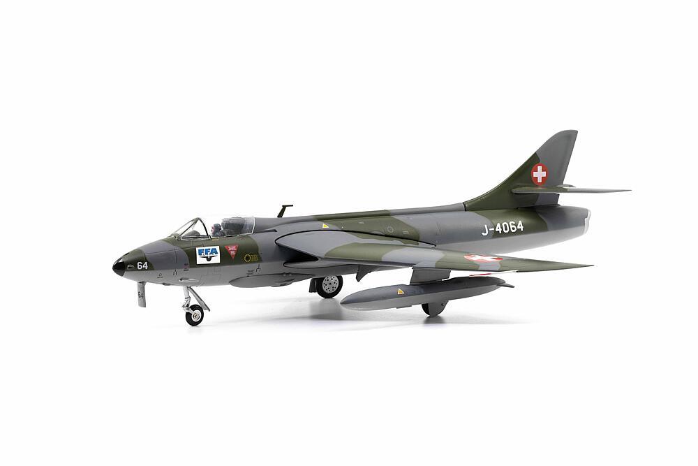 06 14  günstig Kaufen-Hunter Mk58 J-4064 FFA Altenrhein Last Flight. Hunter Mk58 J-4064 FFA Altenrhein Last Flight <![CDATA[Arwico Collector Edition / 85001214 / 1:72]]>. 