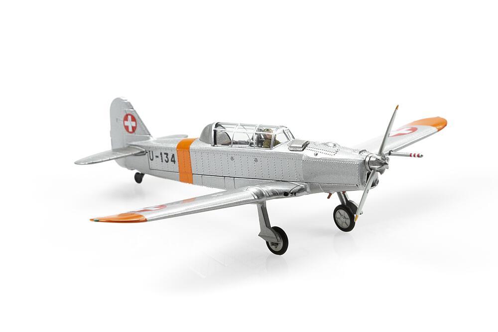 EDITION günstig Kaufen-Pilatus P-2-06 U-134 Orange/Alu Dübendorf (1970). Pilatus P-2-06 U-134 Orange/Alu Dübendorf (1970) <![CDATA[Arwico Collector Edition / 85001552 / 1:72]]>. 