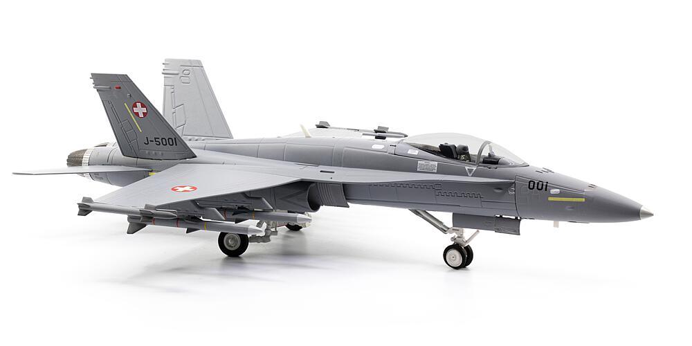 to Collect günstig Kaufen-F/A-18 C Panthers Staffel 18. F/A-18 C Panthers Staffel 18 <![CDATA[Arwico Collector Edition / 881805 / 1:72]]>. 