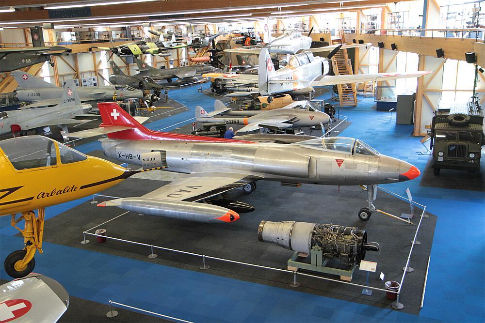 FFA P-16 Jet X-HB-VAD mit Bewaffung LE