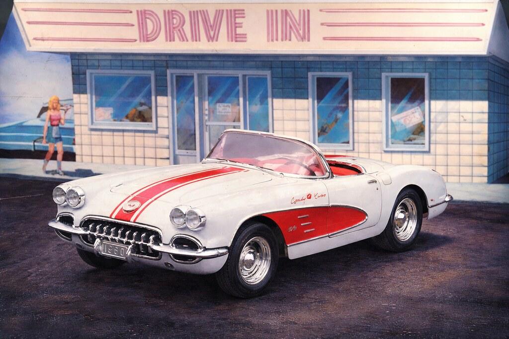 0850041894874 - US Route 66 1960 Chevrolet Corvette