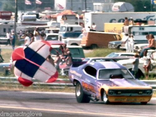 0850041894775 - Demon Funny Car
