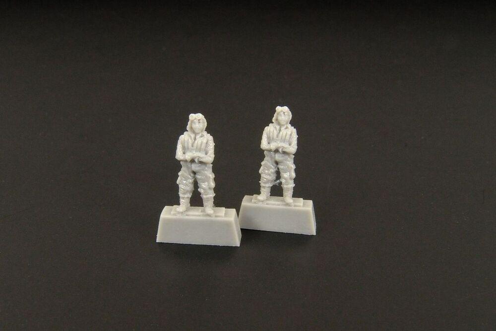 8595683900607 - Japanese pilot WWII -(two pieces) 8595683900607 - Japanese pilot WWII -(two pieces)
