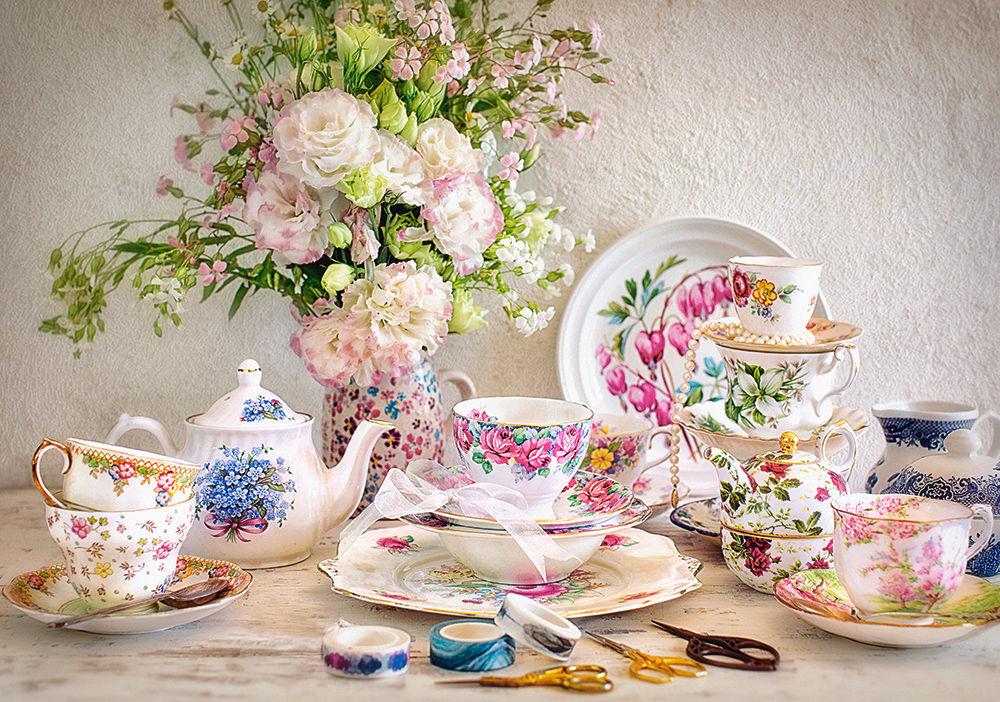 Galchutt,Puzzle günstig Kaufen-Still Life with Porcelain and Flowers - Puzzle - 500 Teile. Still Life with Porcelain and Flowers - Puzzle - 500 Teile <![CDATA[Castorland / B-53384]]>. 