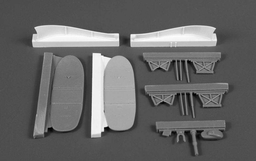 8595593127385 - CMK 129-4384 - Blenheim MkII Finish AF Retractable Ski Undercarriage in 148