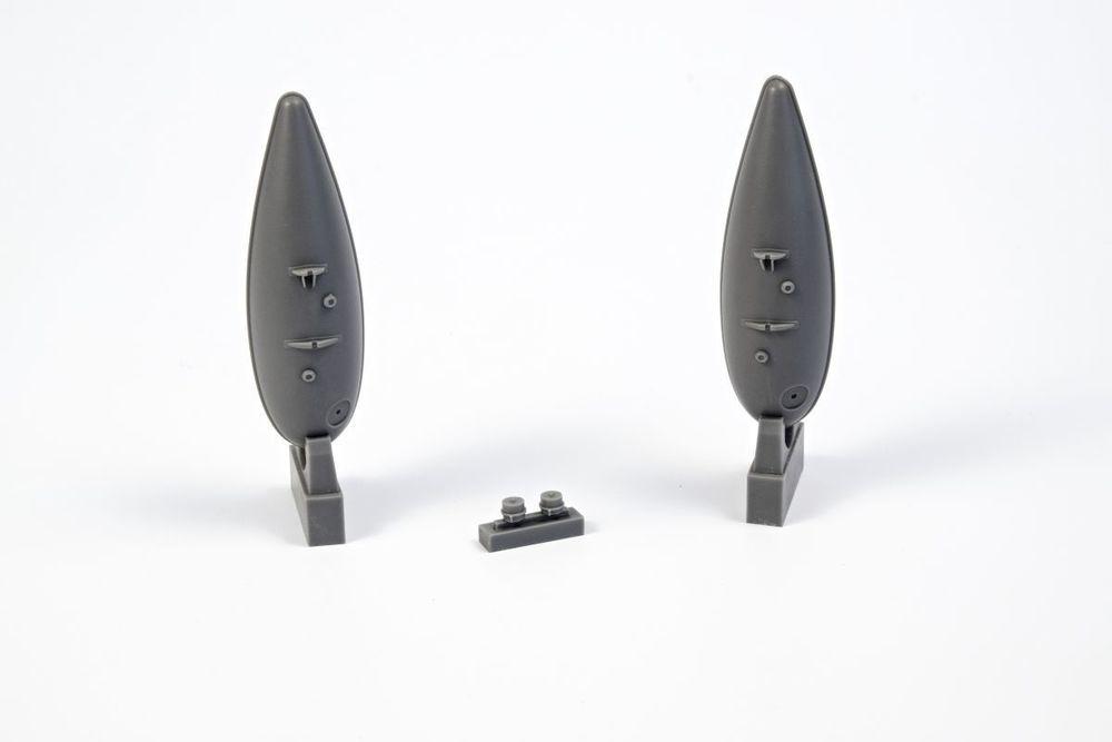 8595593125947 - P-51D Mustang - Metal Drop Tank w jutting filler neck (2 Stück) [Revell]