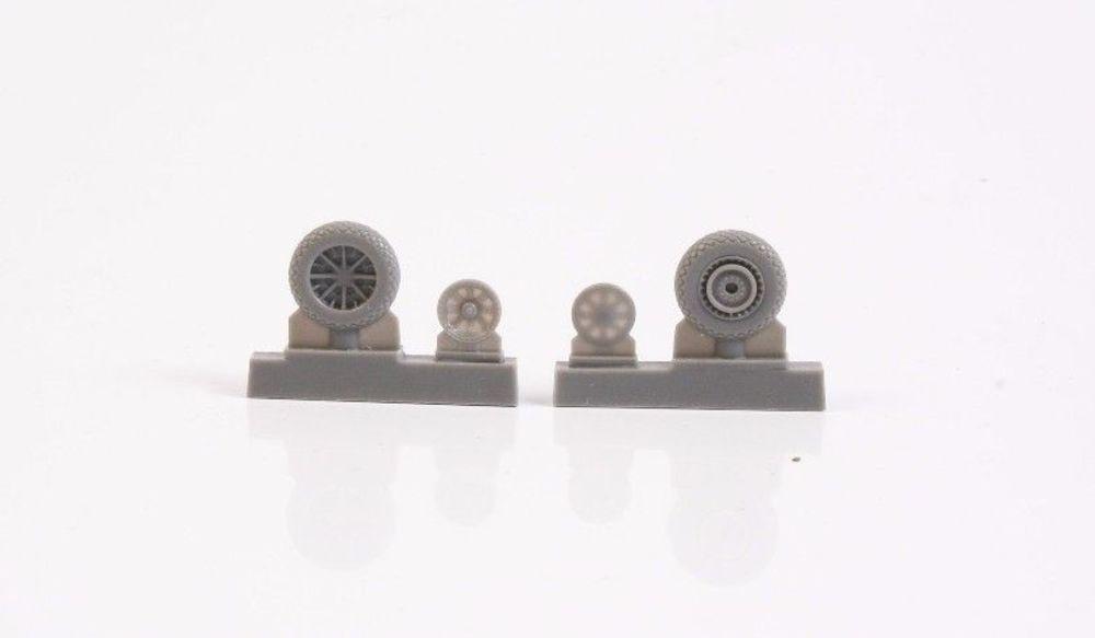 Set 3  günstig Kaufen-SB2C Helldiver - Main - Wheels Set. SB2C Helldiver - Main - Wheels Set <![CDATA[CMK / 7369 / 1:72]]>. 