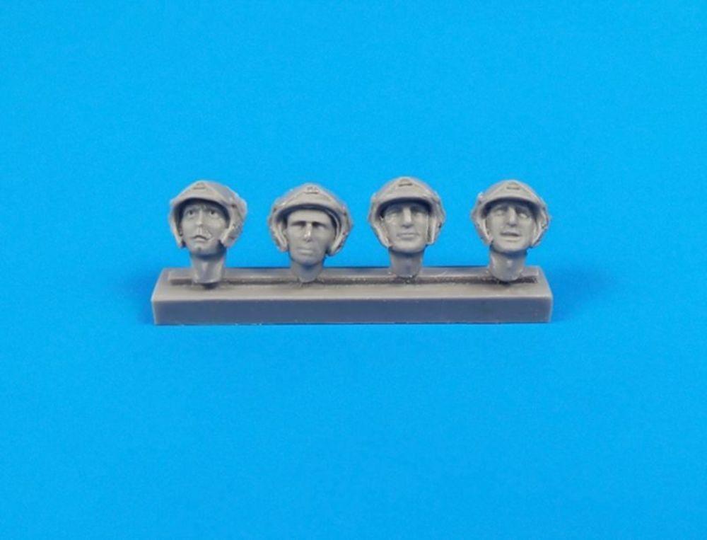 Universal Military Pilot Heads w/helmets (8 Stück)