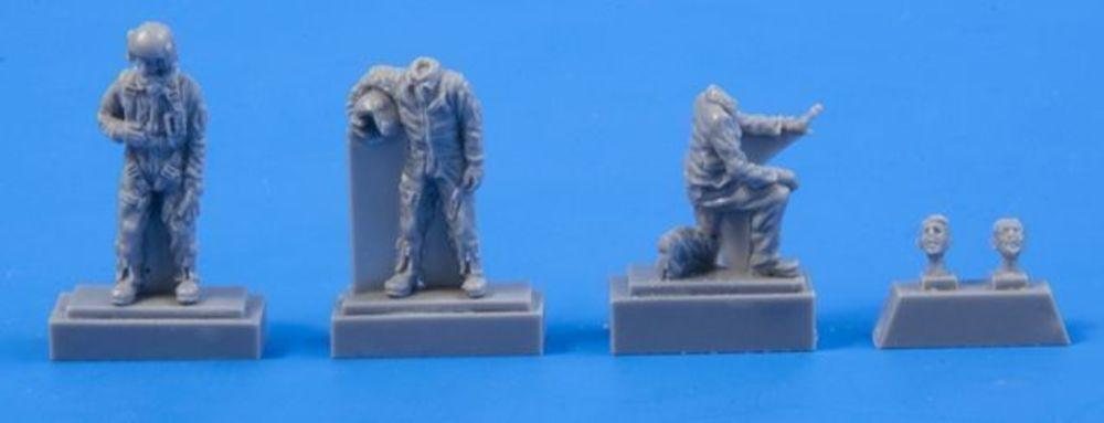 8595593123738 - CMK 129-F72306 - Two Fouga Magister Pilots and aMechanic for Special Hobby kit (3 fig) in 172