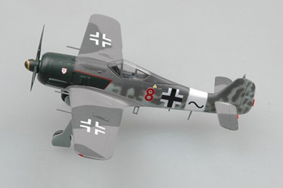 FW 190 günstig Kaufen-Focke-Wulf Fw 190 A-8 Red 8 IV./JG3, Uffz. W. Max.. Focke-Wulf Fw 190 A-8 Red 8 IV./JG3, Uffz. W. Max. <![CDATA[Easy Model / 36364 / 1:72]]>. 