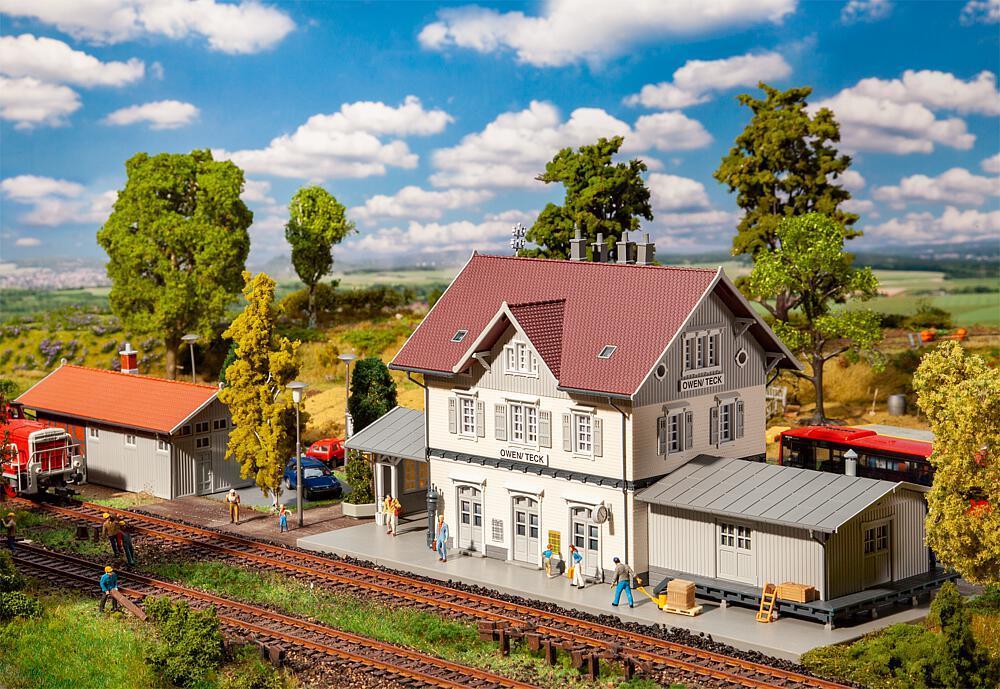 4104090101459 - H0 (187) 110145 - Bahnhof Owen 4104090101459 - H0 (187) 110145 - Bahnhof Owen