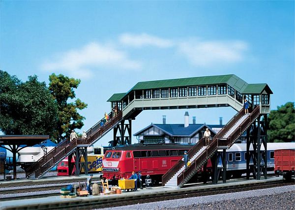 4104090001988 - H0 (187) 120198 - Überdachte Fußgängerbrücke 4104090001988 - H0 (187) 120198 - Überdachte Fußgängerbrücke