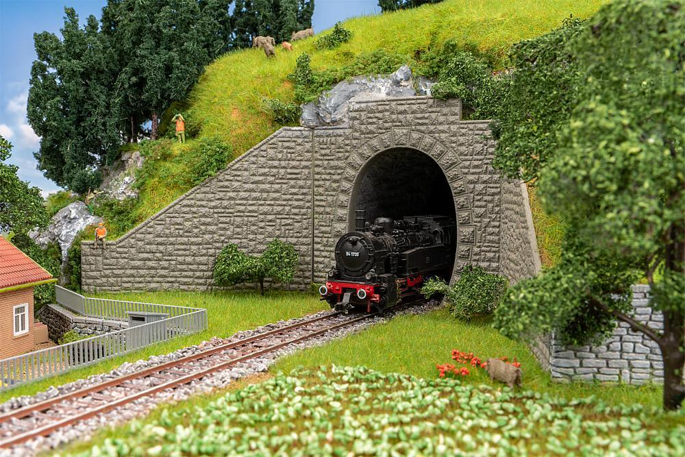 4104090205768 - 2 Tunnelportale 1-gleisig