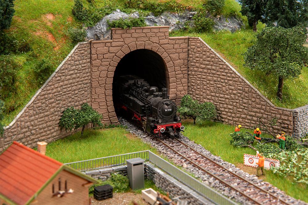 4104090205775 - 2 Tunnelportale 1-gleisig