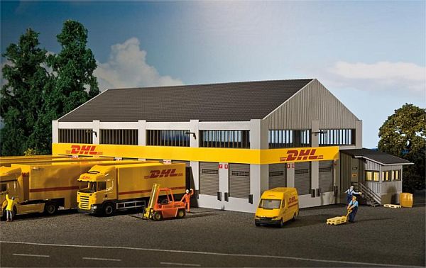 Faller günstig Kaufen-Logistik-Zentrum DHL. Logistik-Zentrum DHL <![CDATA[Faller / 130981 / H0]]>. 