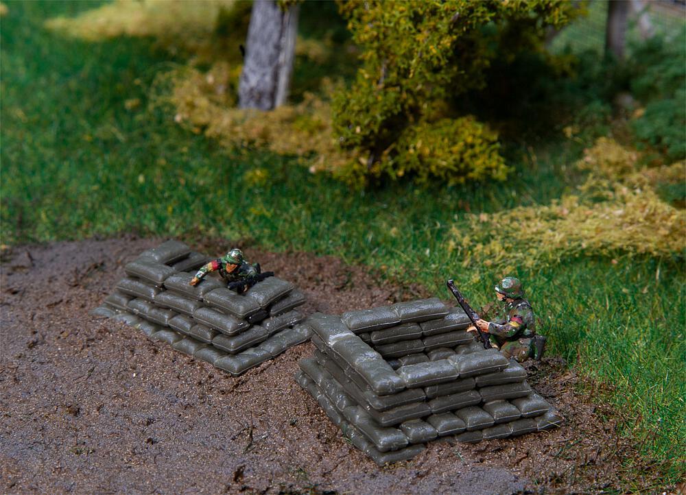 4104090441210 - H0 (187) 144121 - Sandsäcke 4104090441210 - H0 (187) 144121 - Sandsäcke