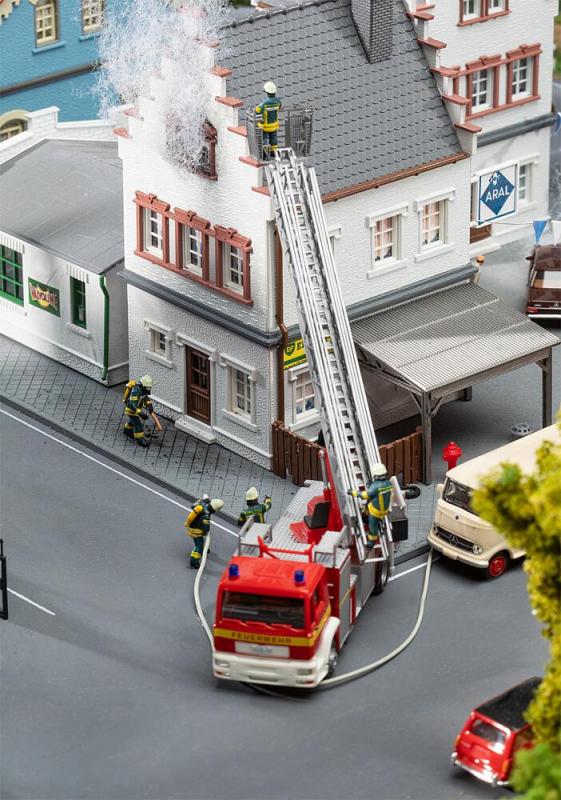 4104090516383 - H0 (187) 151638 - Feuerwehrkräfte Epoche VI Set II 4104090516383 - H0 (187) 151638 - Feuerwehrkräfte Epoche VI Set II