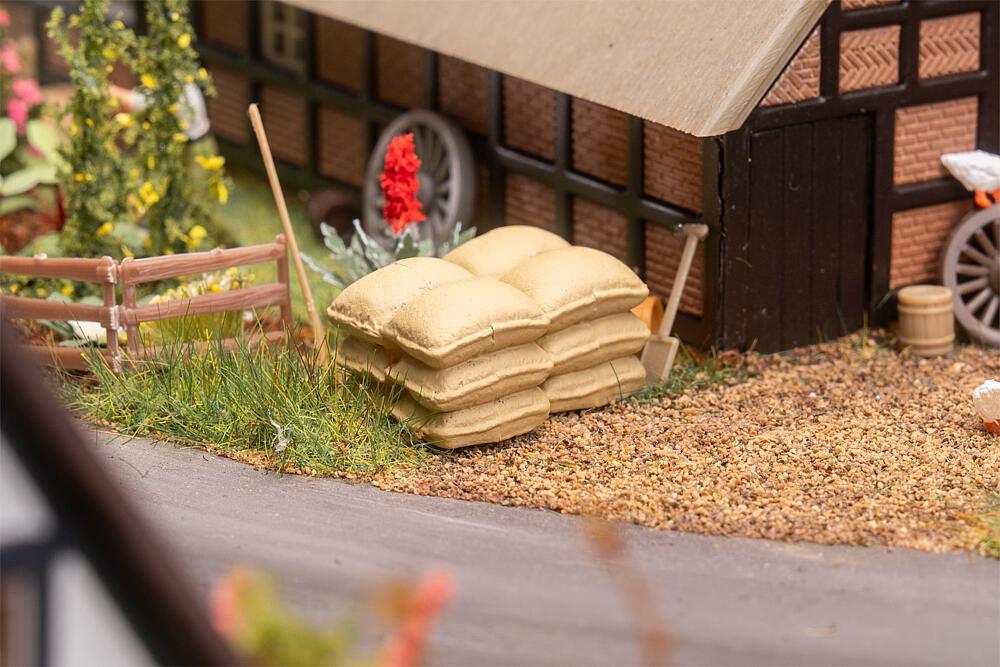 30 Säcke, gestapelt