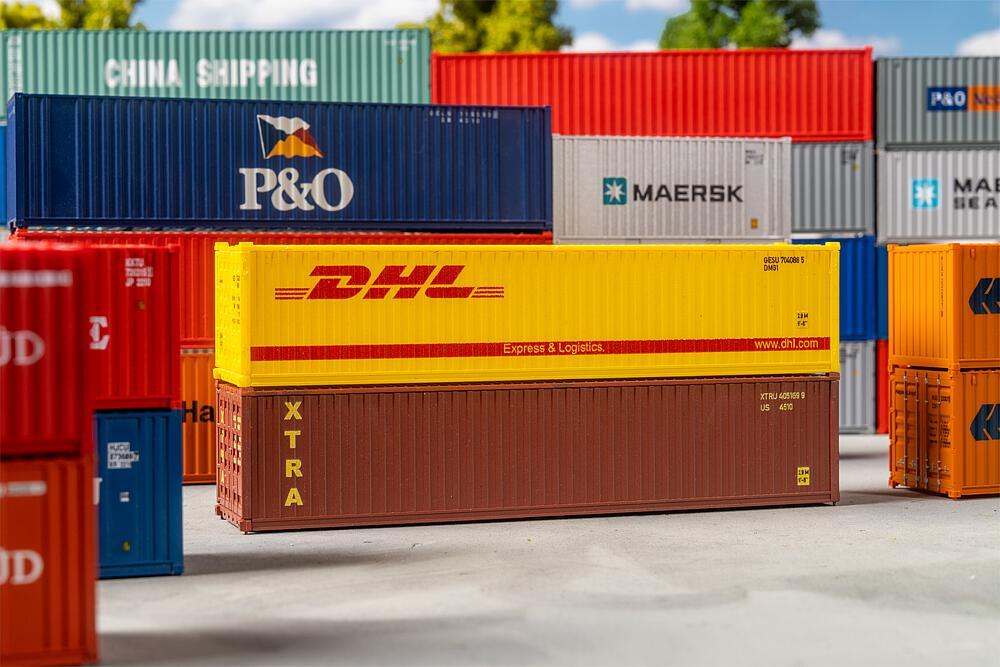 40´ Container DHL und XTRA