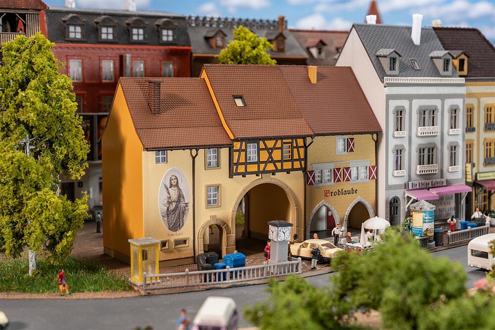 4104090321673 - Altstadthäuser Maximilianstraße